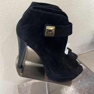 Michael Kors platform booties Sexy Cute Comfort